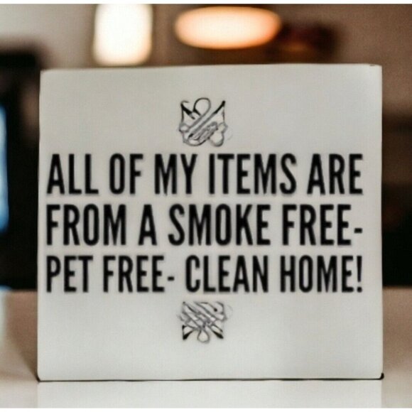 🪻BOGO🪻 CLEARANCE SALE! Bu Levi's Women's Perfect 100% Cotton Tee Shirt Size XS - Picture 8 of 8